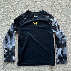 Boys long sleeve Under Armour shirt